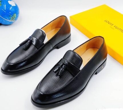 Black Leather Louis Vuitton Men’s Shoes