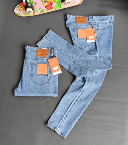 Men’s Plain Straight Cut Jeans