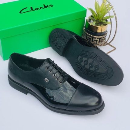 Black Leather Clark Men’s Shoes