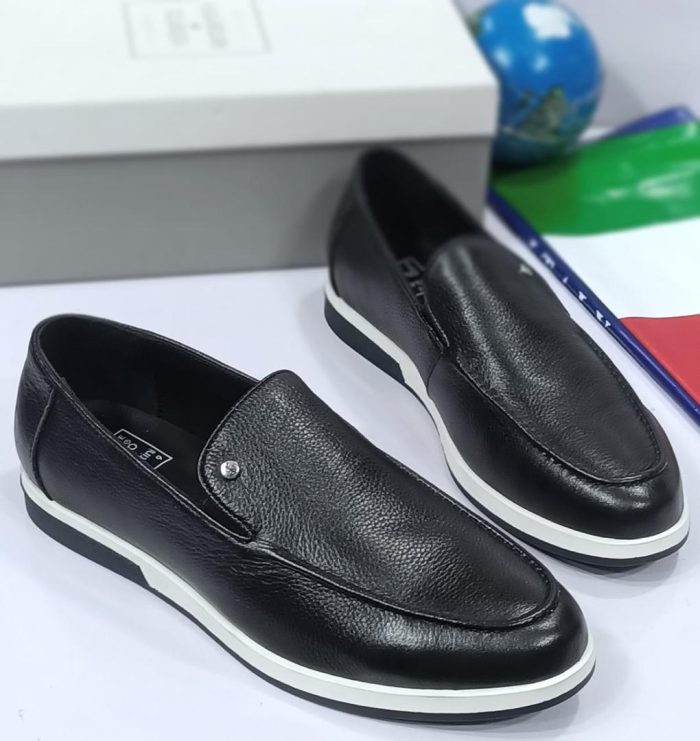 Black Leather Men’s Shoe