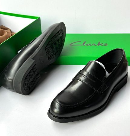 Clarks Men’s Black Leather Shoe