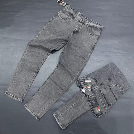 Men’s Plain Straight Cut Jeans