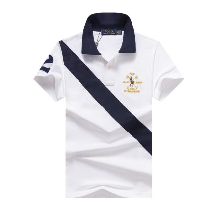 Classic Ralph Lauren Short-Sleeved Polo With A Turnover Collar