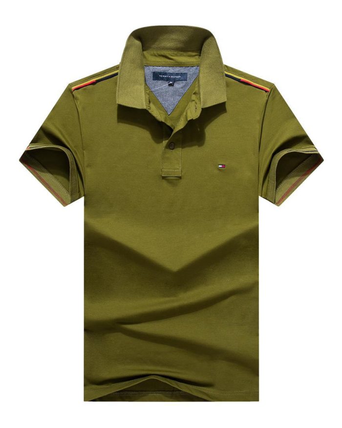 Classic Tommy Short-Sleeved Polo With A Turnover Collar