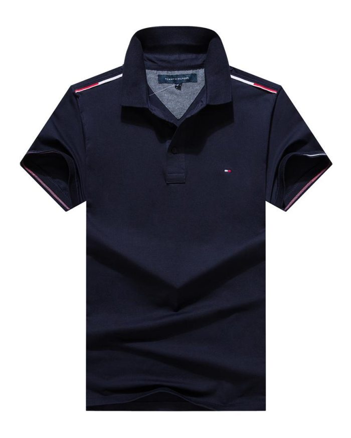 Classic Tommy Short-Sleeved Polo With A Turnover Collar