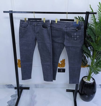 Men’s Plain Straight Cut Jeans