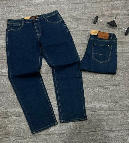 Men’s Plain Straight Cut Jeans