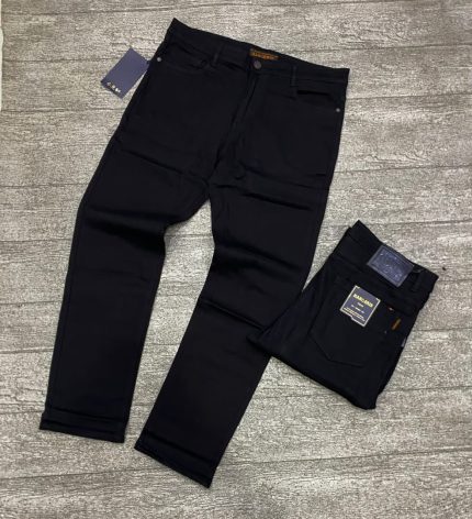 Men’s Plain Straight Cut Jeans