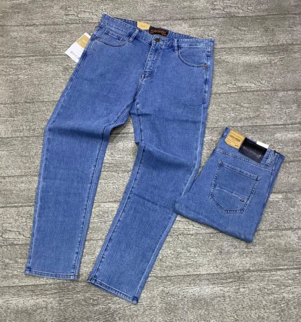 Men’s Plain Straight Cut Jeans
