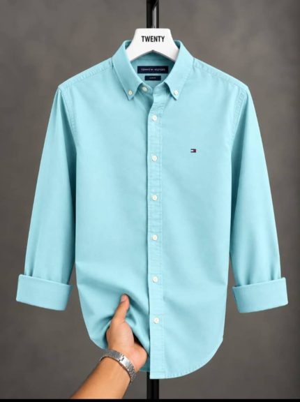 A Classic THF Custom-Fit Logo-Embroidered Men’s Long Sleeve Oxford Cotton Shirt