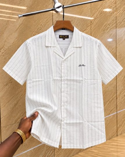 A Classic Loro Piana Custom-Fit Logo-Embroidered Men’s Short Sleeve Linen Shirt